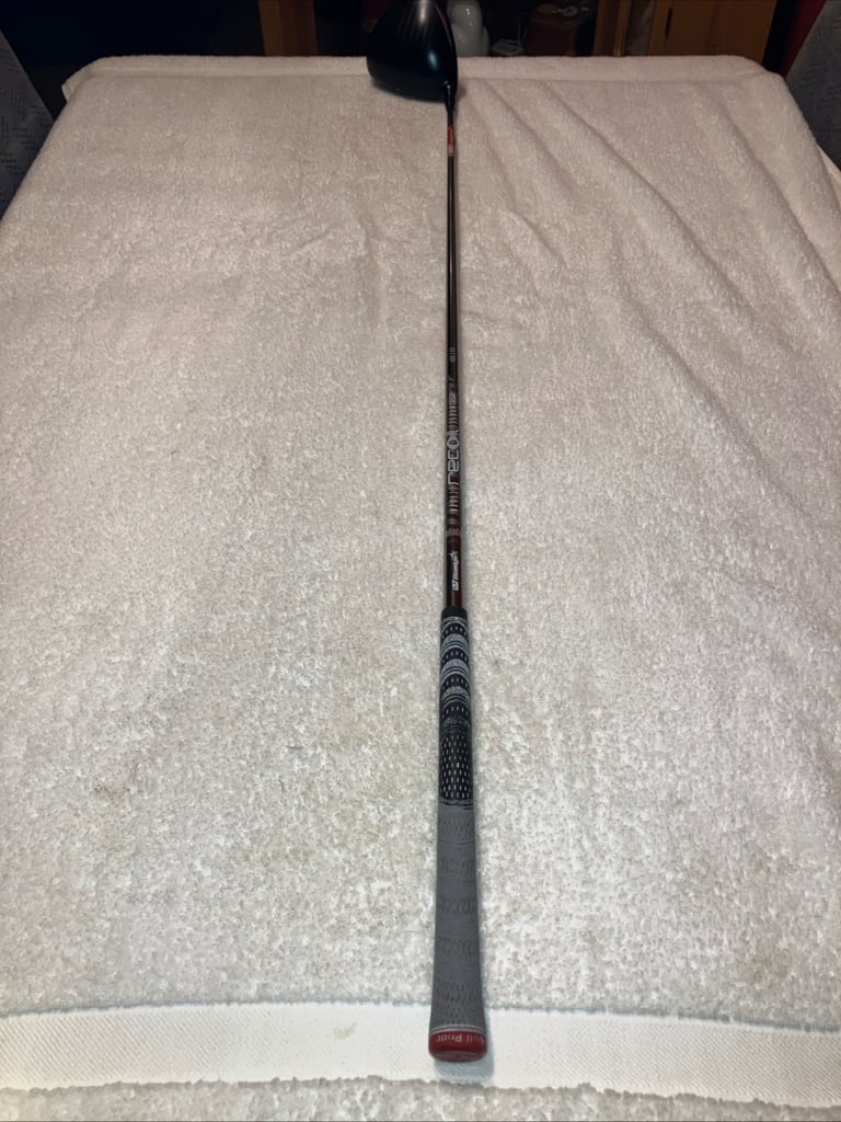 Callaway Big Bertha Fusion Driver 10.5 Degree Regular Flex UST Mamiya R Hand 