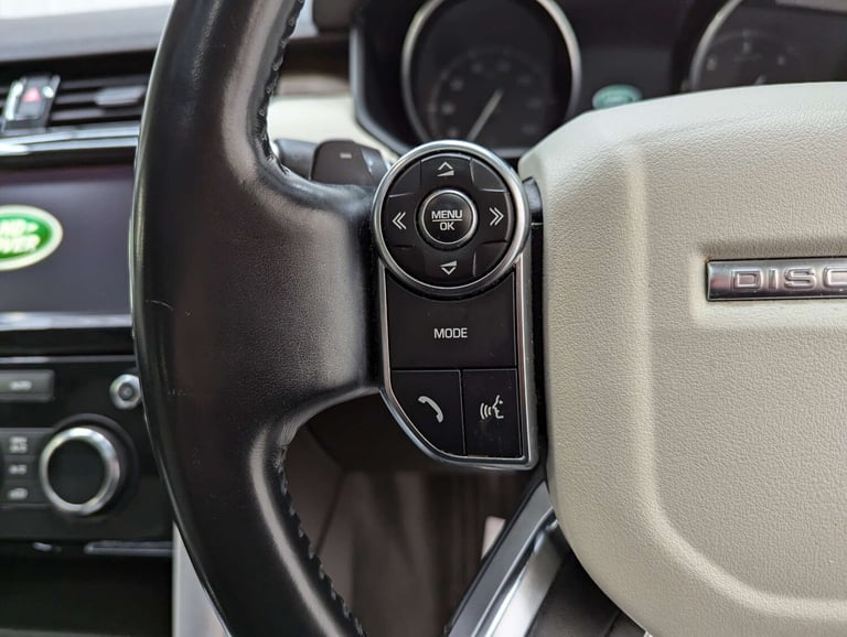 2017 Land Rover Discovery 2.0 Discovery HSE SD4 Auto 4WD 5dr SUV Diesel Automatic