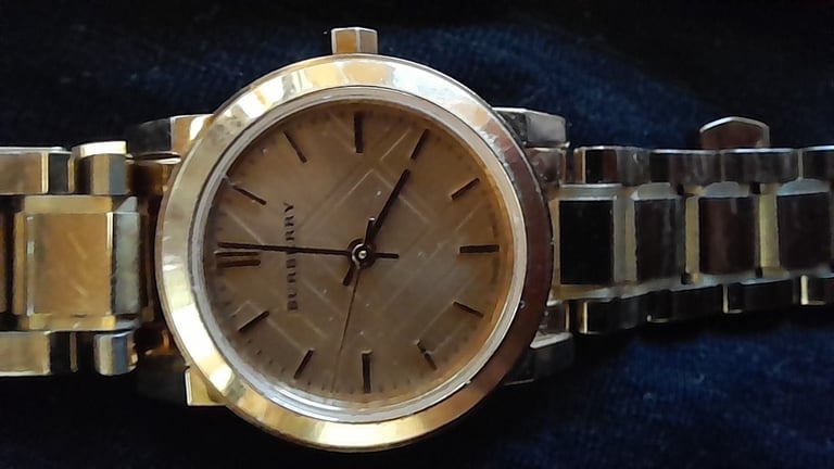 Lovely Burberry Women's Watch