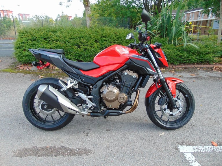 Honda CB500 FA-G 2016 Superb Naked A2 compliant roadster little use 4137 miles