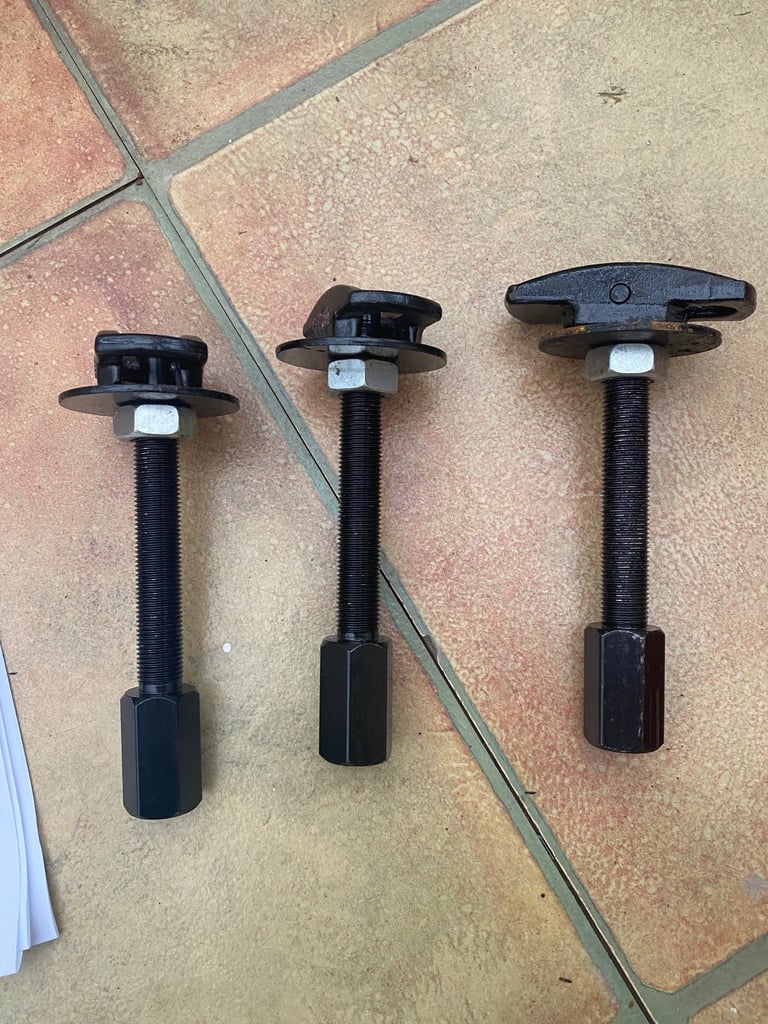 Neilsen rear axle bearing puller set