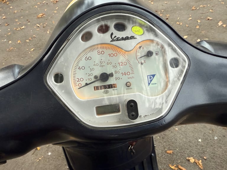 2006 piaggio vespa LX 125 MOT July 2026 no advisories !