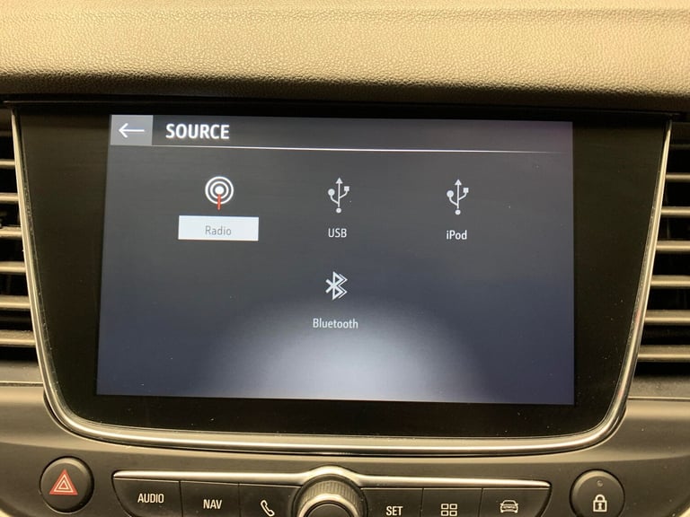 2020 Vauxhall Grandland X 1.5 Turbo D Business Edition Nav SUV 5dr Diesel Manual Euro 6 (s/s) (13...