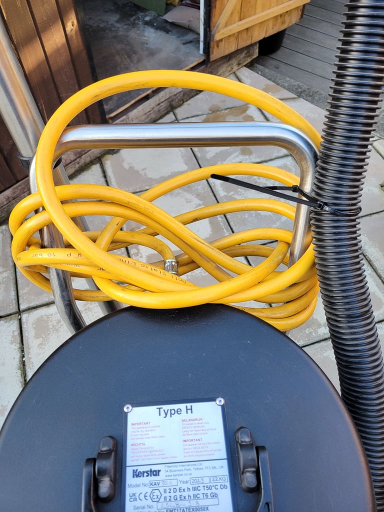 image for Kerstar air vacuum cleaner