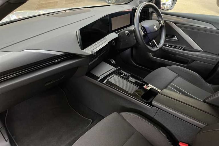 2024 Vauxhall Astra 115kW GS 54kWh 5dr Auto HATCHBACK ELECTRIC Automatic