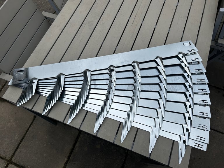 image for 100mm Galvanised CORE EDGE Lawn Edging