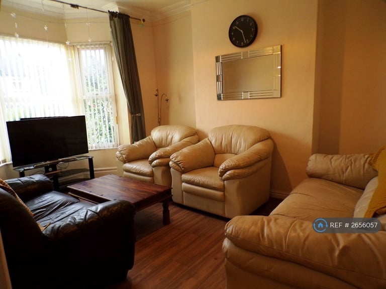 7 bedroom house in Talbot Road, Manchester, M14 (7 bed) (#2656057)
