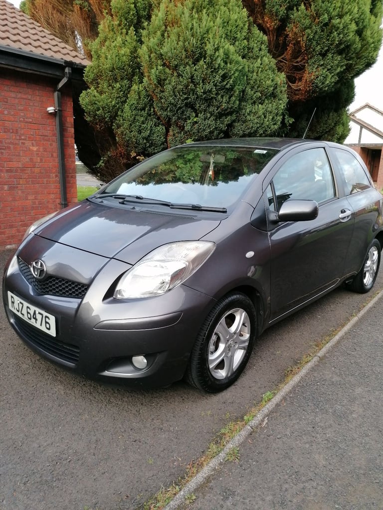 Toyota, YARIS, Hatchback, 2010, Manual, 1329 (cc), 3 doors