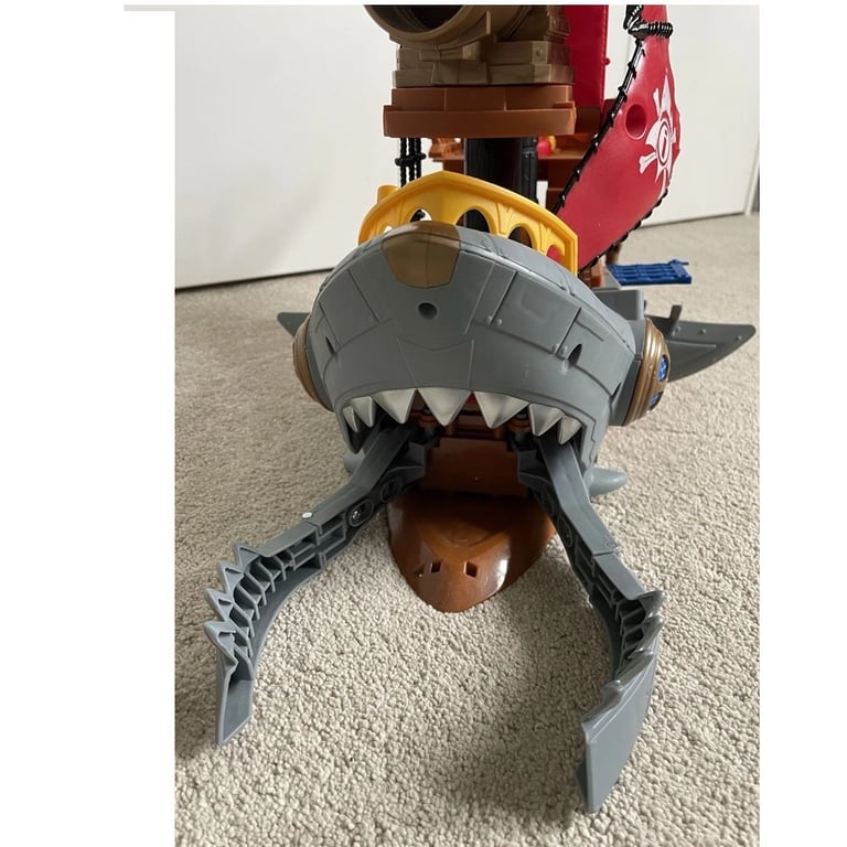 Fisher-Price Imaginext Shark Bite Pirate Ship