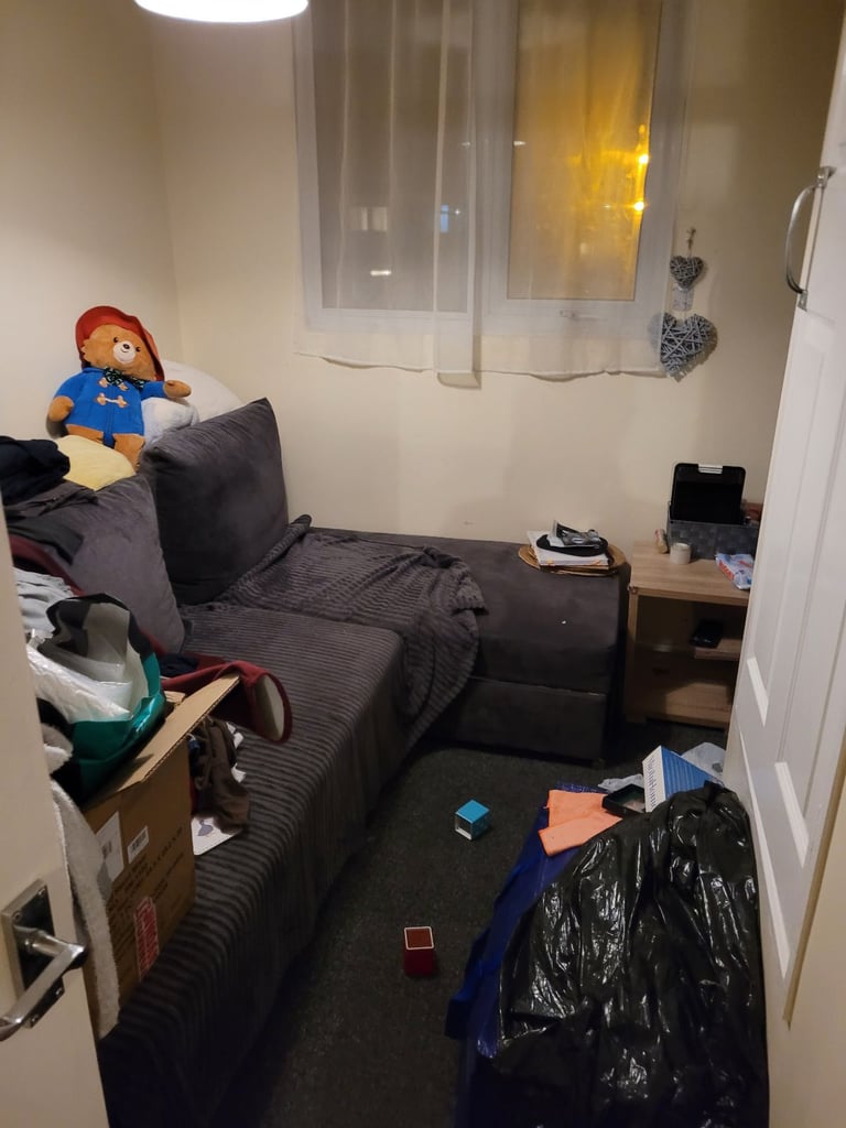 Large one bedroom flat  to  let 