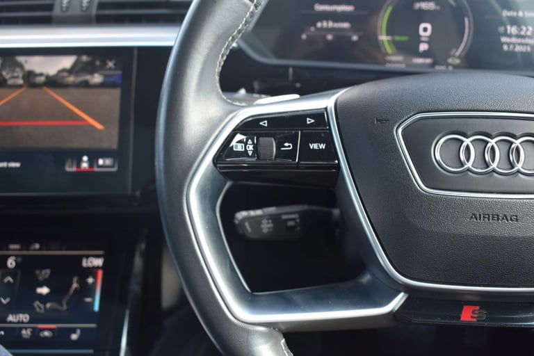 2021 Audi e-tron 55 Launch Edition Sportback Auto quattro 5dr 95kWh ESTATE Electric Automatic