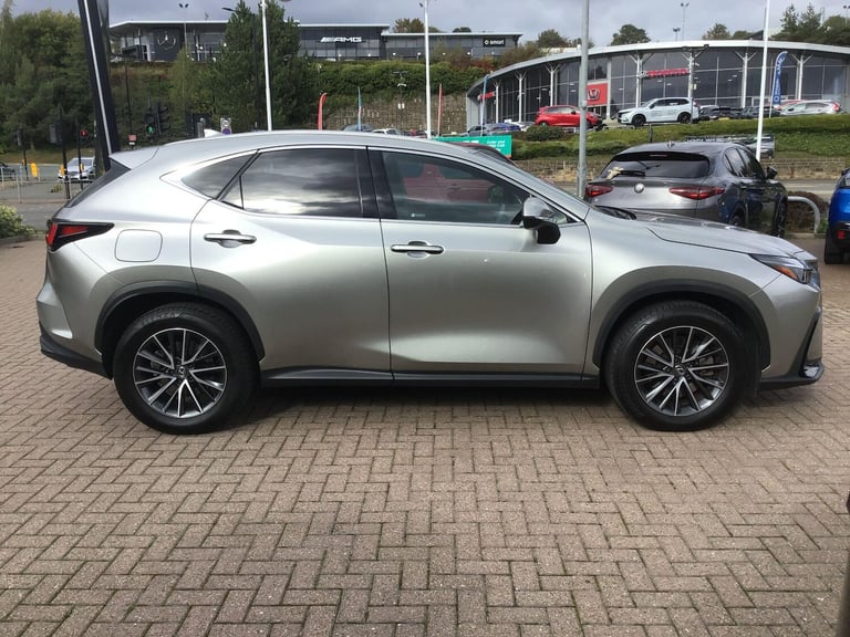 2024 Lexus NX 2.5 450h+ 18.1kWh Premium SUV 5dr Petrol Plug-in Hybrid E-CVT 4WD Euro 6 (s ESTATE ...