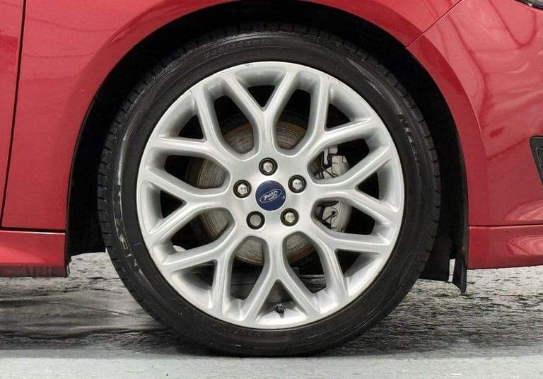 2016 Ford Focus 1.5 TDCi EcoBoost ST-Line Estate 5dr Diesel Manual Euro 6 (s/s) (120 ps) Estate D...