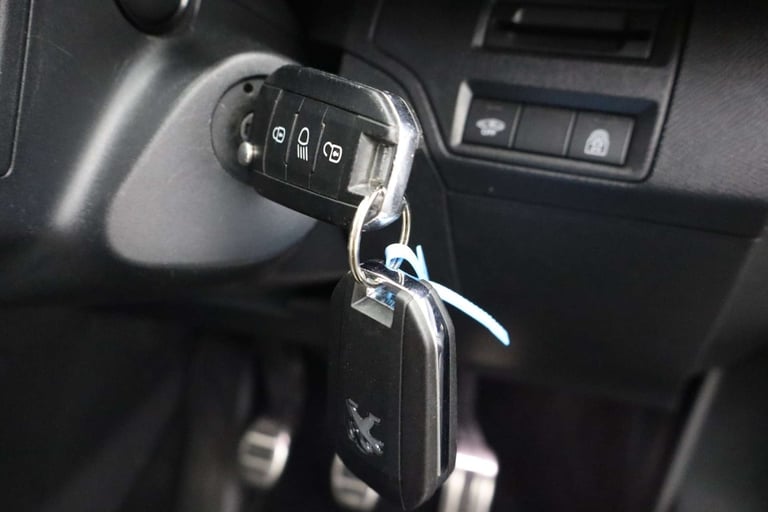 2019 Peugeot 3008 1.2 3008 GT Line S/S 5dr SUV Petrol Manual