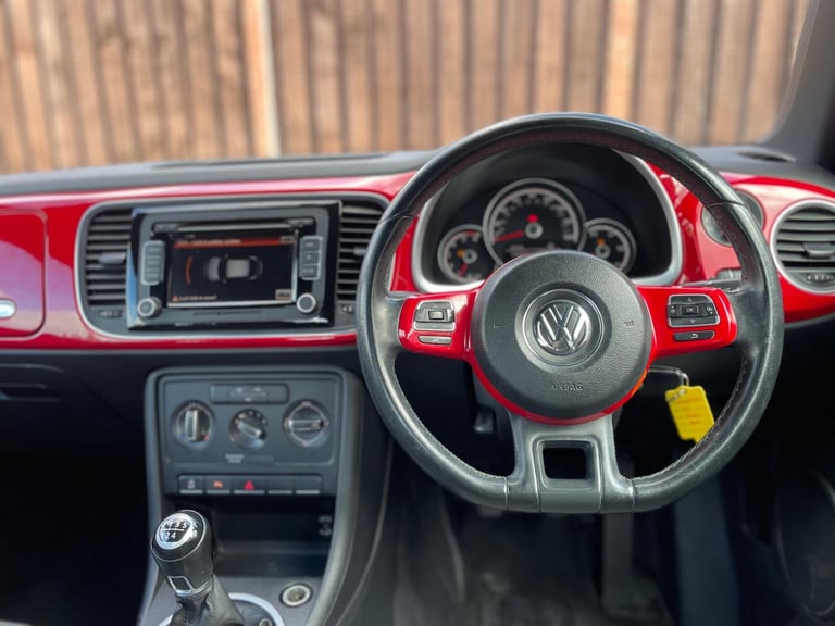 2014 Volkswagen Beetle 1.6 TDI BlueMotion Tech Design Euro 5 (s/s) 3dr HATCHBACK Diesel Manual