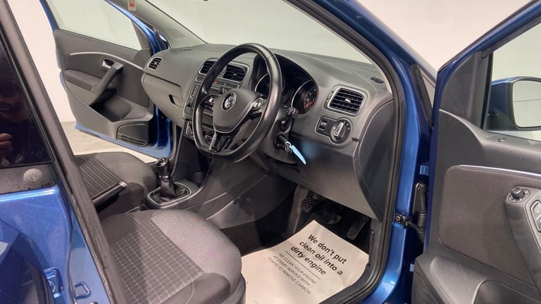 2015 Volkswagen Polo 1.2 TSI BlueMotion Tech SE Euro 6 (s/s) 5dr HATCHBACK Petrol Manual