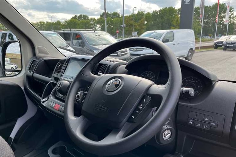 2024 Vauxhall Movano 2.2 Turbo D 140ps H2 Van Prime PANEL VAN DIESEL Manual