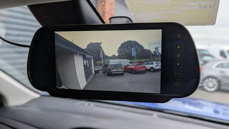 2018 18 TOYOTA HI-LUX 2.4 D-4D ACTIVE PICKUP EXTENDED CAB 4DR DIESEL MANUAL 4WD 