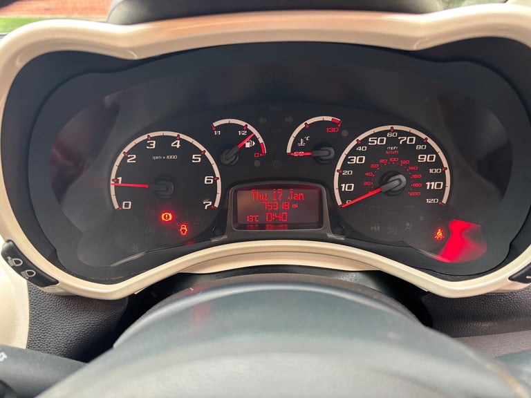 Ford, KA, Hatchback, 2011, Manual, 1242 (cc), 3 doors