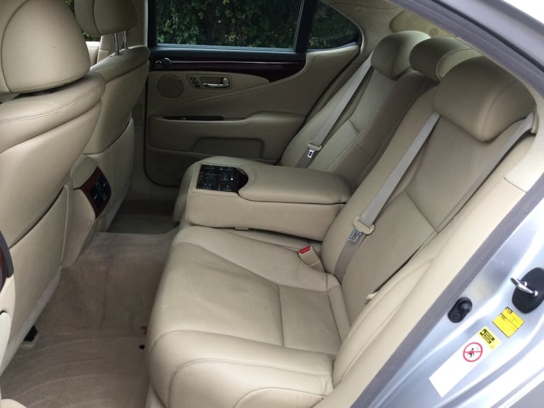 2006 Lexus LS 460 SE-L 4.6 V8 4dr Auto SALOON Petrol Automatic