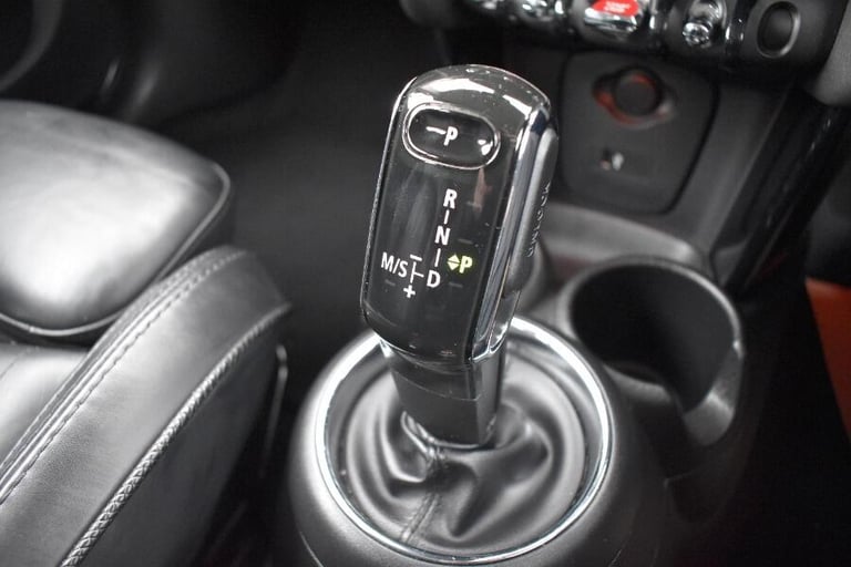 2019 MINI Hatch 1.5 Cooper Exclusive II 5dr Auto HATCHBACK PETROL Automatic
