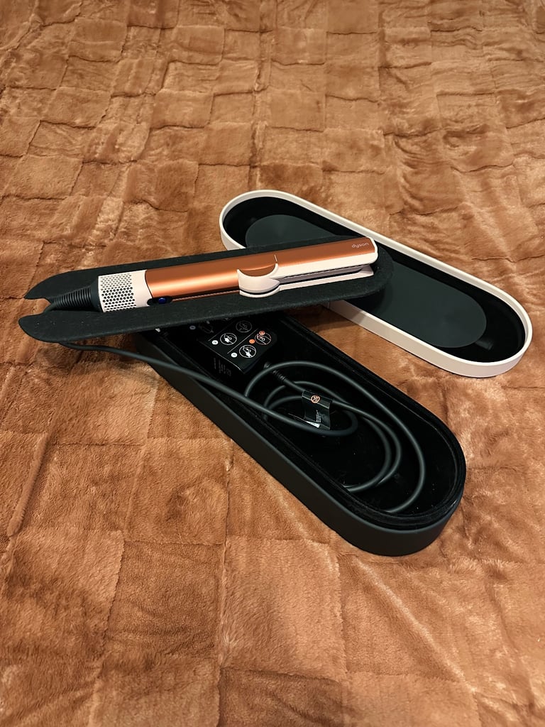 image for Dyson Airstrait 