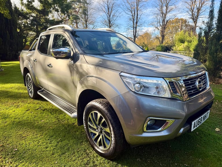 2018 Nissan Navara Double Cab Pick Up Tekna 2.3dCi 190 4WD Auto PICK UP Diesel Automatic