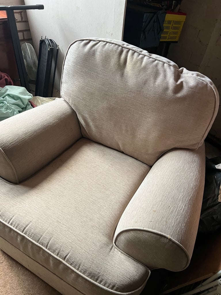 Single sofa chair