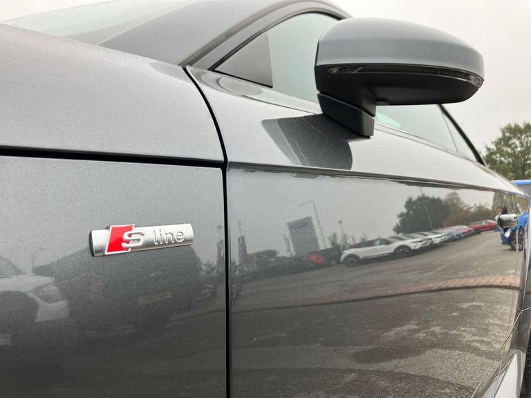 2015 Audi TT 2.0T FSI S Line 2dr Coupe PETROL Manual