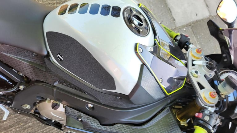 2010 60 BMW S 1000 RR S1000 S1000RR SPORTS SUPERBIKE NEW MOT S1000 ROAD OR TRACK