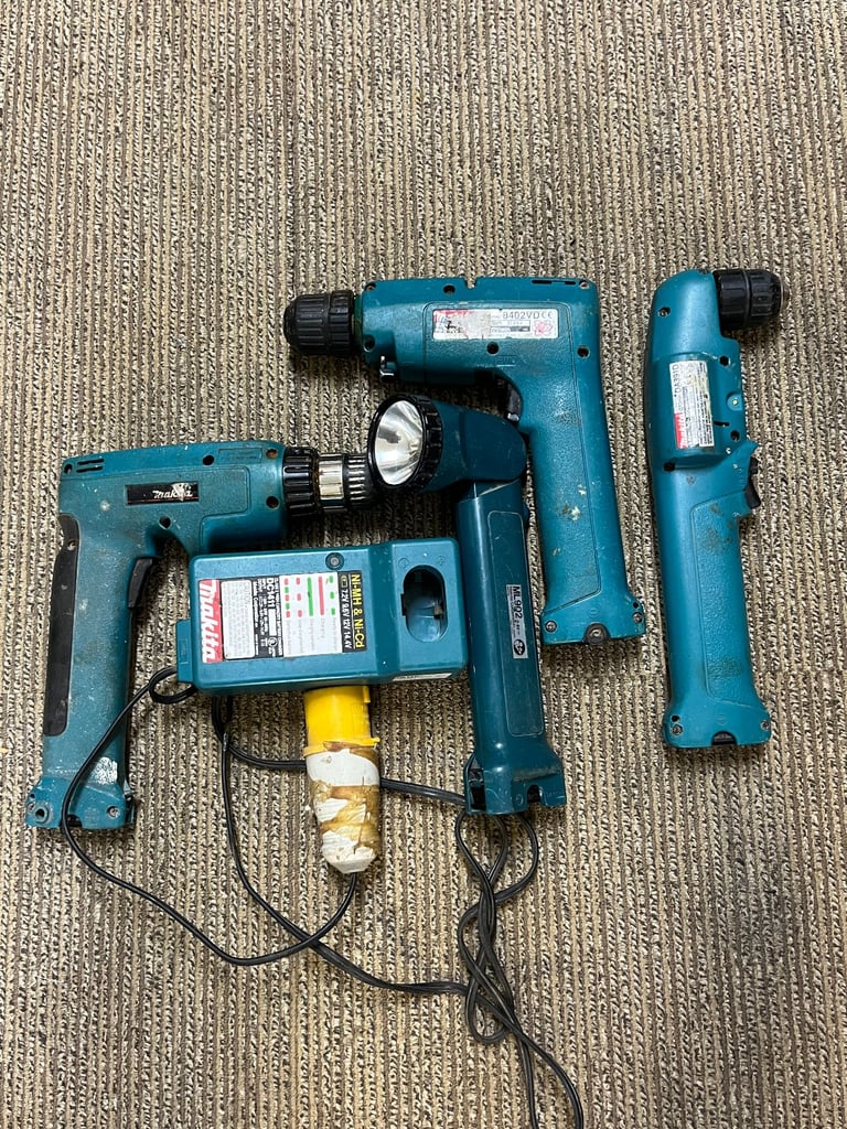 makita 9.6v drills and torch