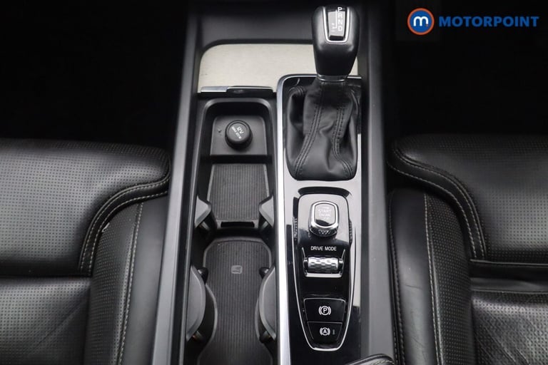 2019 Volvo XC60 2.0 D4 Inscription 5dr Geartronic SUV Diesel Automatic