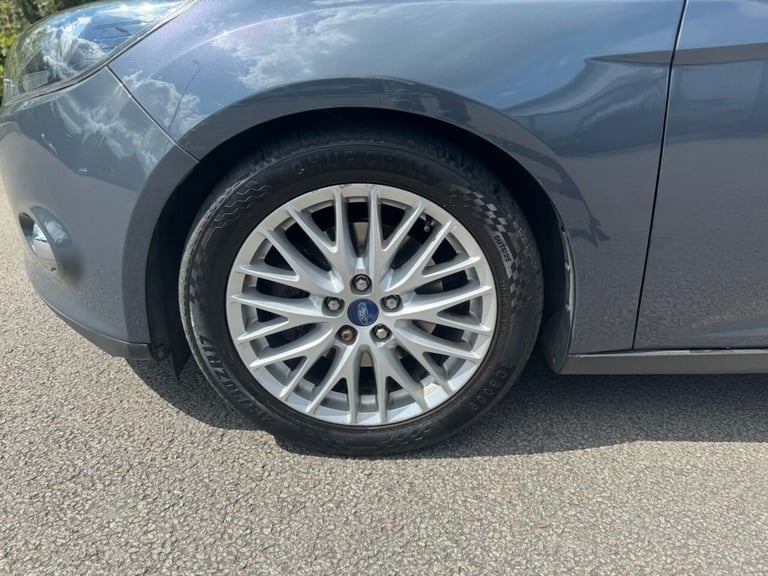 2013 Ford Focus 2.0 TDCi Zetec 5dr Powershift HATCHBACK DIESEL Automatic