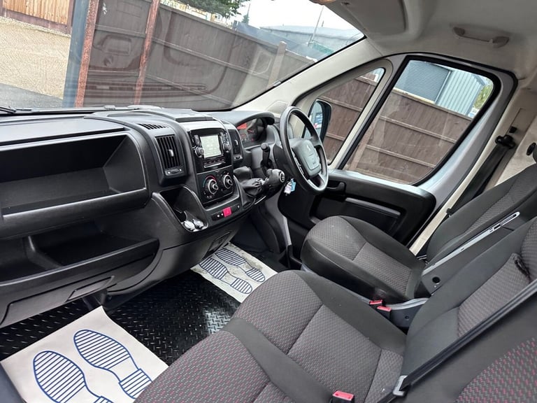 2022 Peugeot Boxer 2.2 BlueHDi 335 Professional Panel Van 5dr Diesel Manual L3 H2 Euro 6 (s/s) PA...