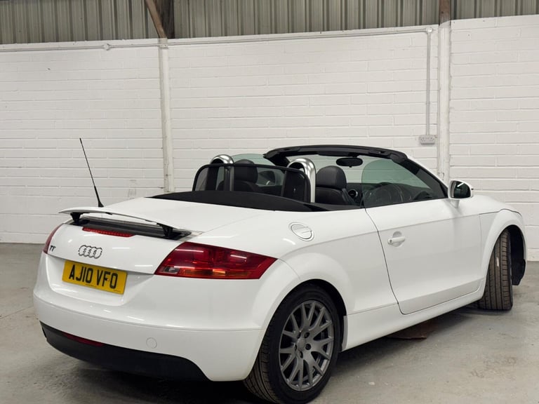 AUDI TT 1.8 TFSI White Manual Petrol 2010