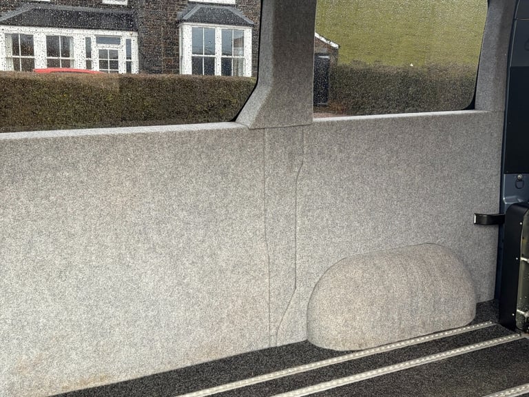 2017 Renault Master SL28dCi 170 Business AUTOMATIC WHEELCHAIR ACCESS/CAMPER PANEL VAN Diesel Auto...