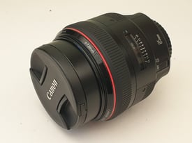 CANON EF 85mm F/1.2 L II USM Lens Excellent Condition