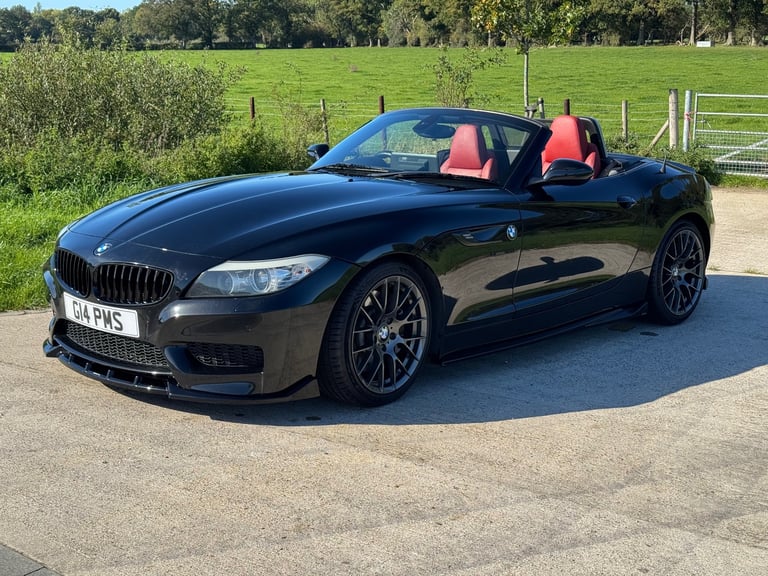 BMW, Z4, Convertible, 2010, Semi-Auto, 2979 (cc), 2 doors