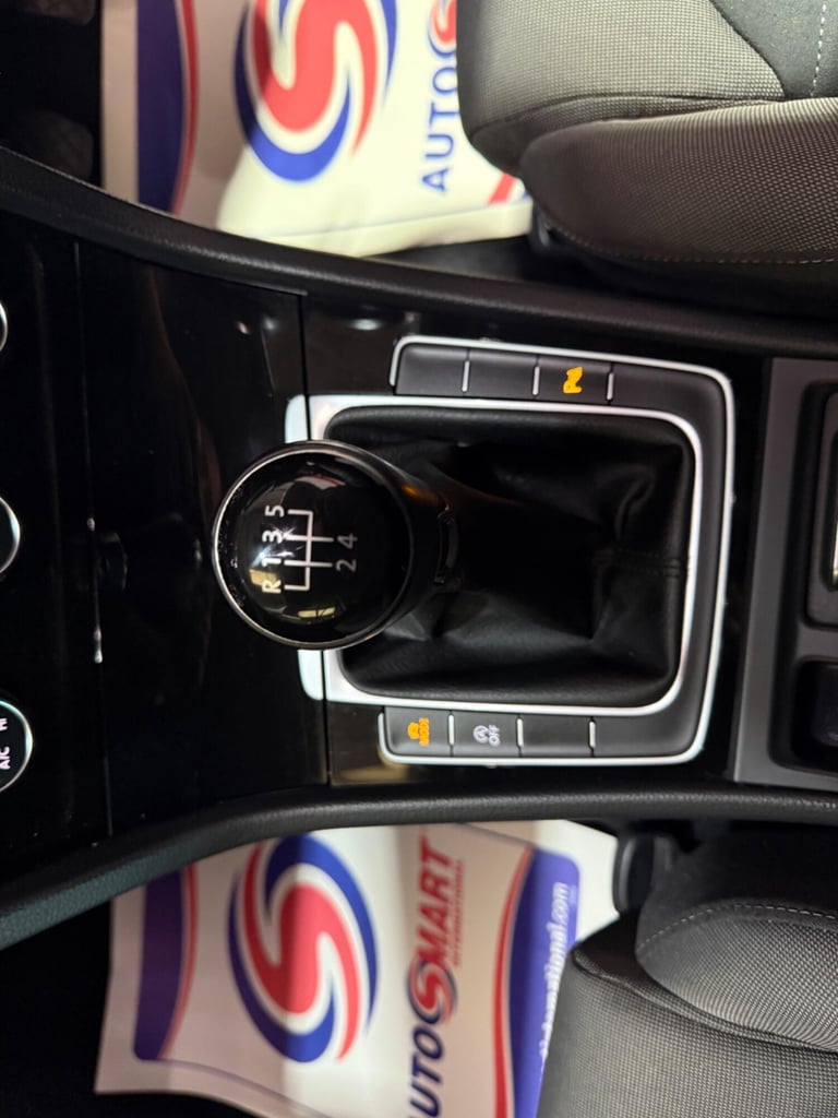 2017 Volkswagen Golf 1.6 TDI BlueMotion Tech GT Euro 6 (s/s) 5dr HATCHBACK Diesel Manual