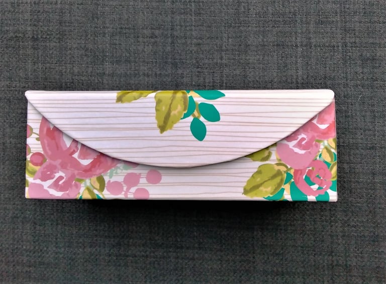 10 NEW Sturdy, Good Quality Floral Gift Boxes.
