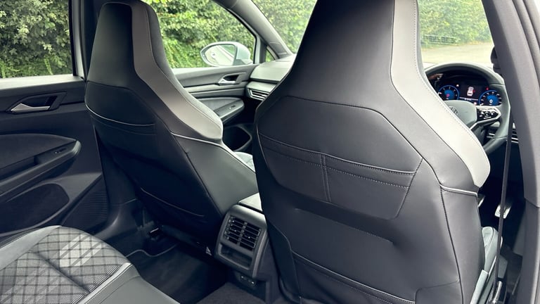 2024 Volkswagen Golf 2.0 TDI 150 R-Line 5dr DSG Diesel Estate Estate Diesel Automatic