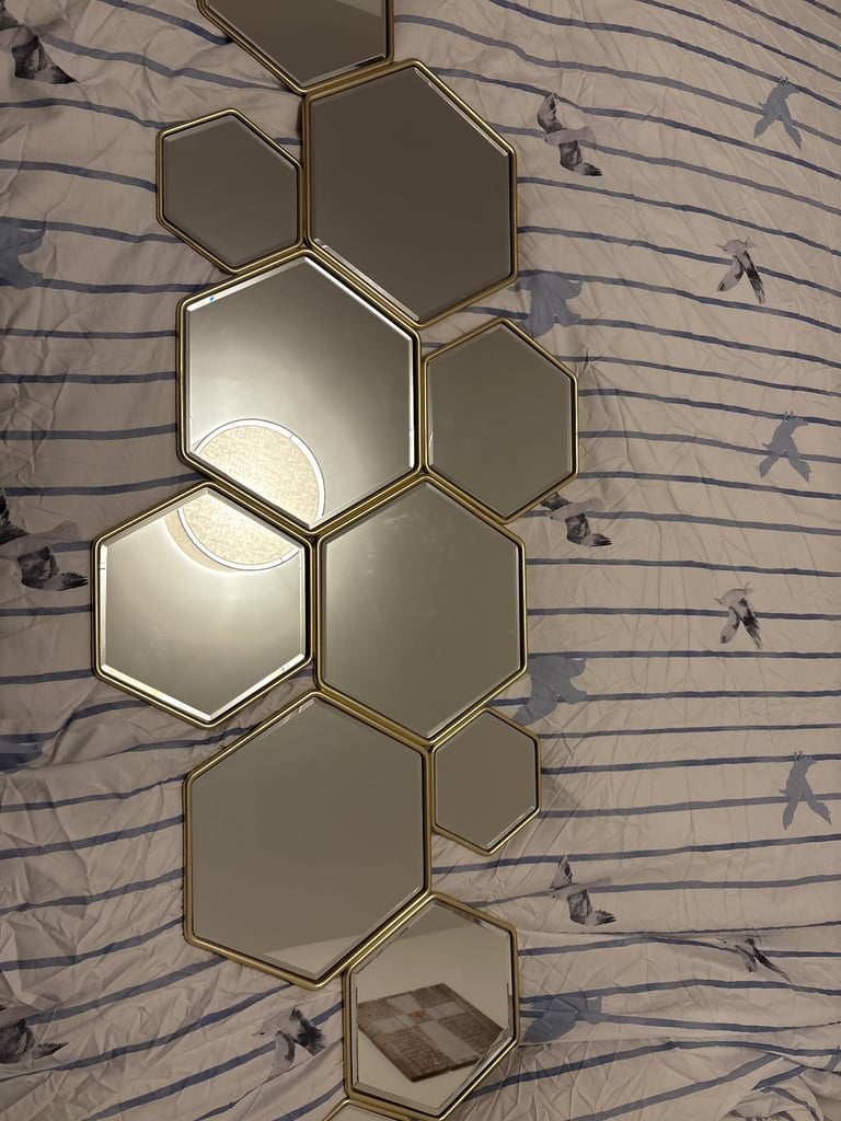 image for Stunning Honeycomb Mirror 