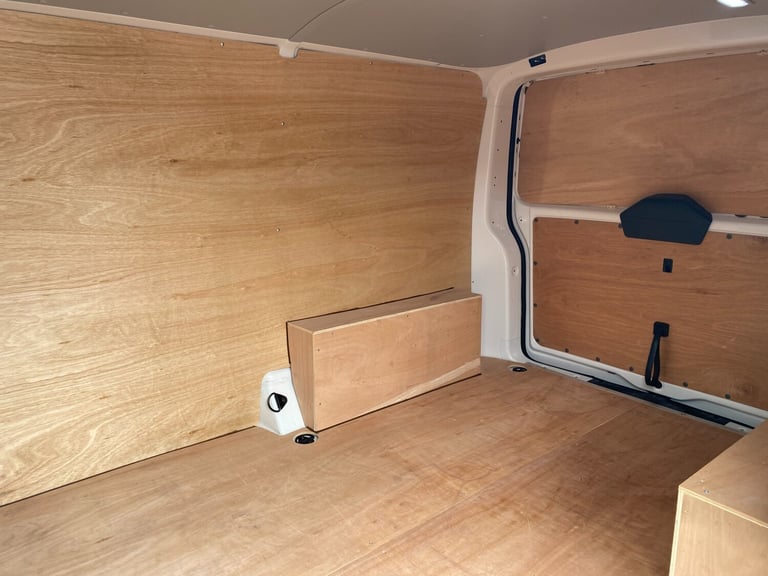 2024 Volkswagen Transporter 2.0 TDI 150 Highline Van PANEL VAN Diesel Manual