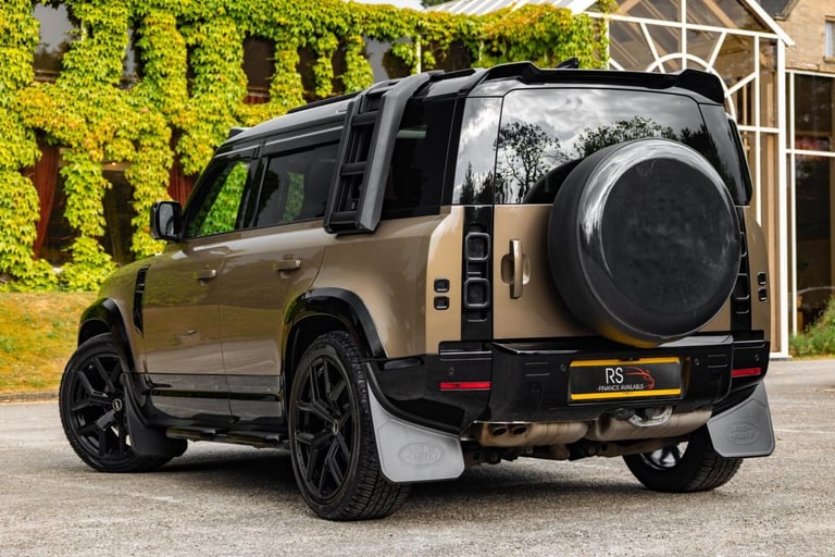 2024 Land Rover Defender 110 3.0 D250 MHEV XS Edition Auto 4WD Euro 6 (s/s) 5dr ESTATE Diesel Aut...
