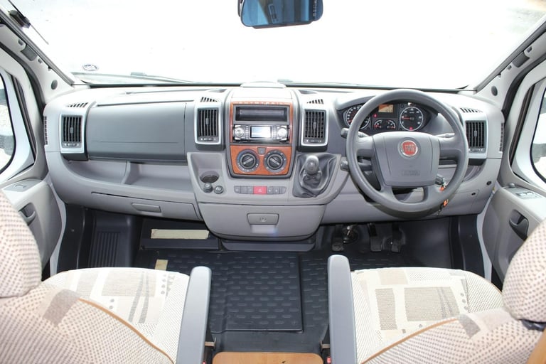 2009 "59" Plate Auto Trail Apache SE 634U Luxury 4 Berth Motorhome, Rear Lounge