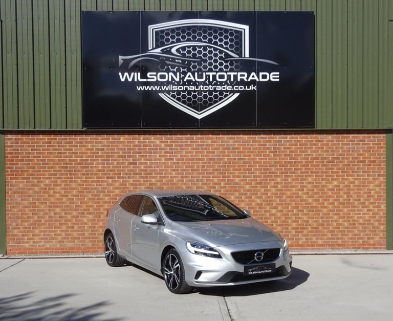 2018 Volvo V40 2.0 D3 R-Design Pro Auto Euro 6 (s/s) 5dr Hatchback Diesel Automatic