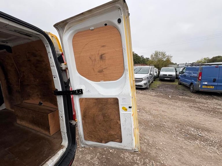 2020 Ford Transit Custom 2.0 EcoBlue 105ps Low Roof Leader Van PANEL VAN DIESEL Manual