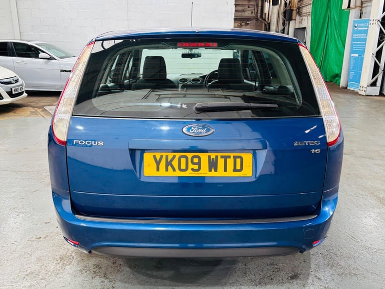 2009 Ford Focus 1.6 Zetec 5dr ESTATE Petrol Automatic