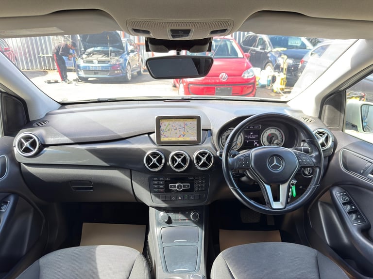 2012 Mercedes-Benz B-Class 1.6 B180 BLUEFFICIENCY MPV Petrol Automatic