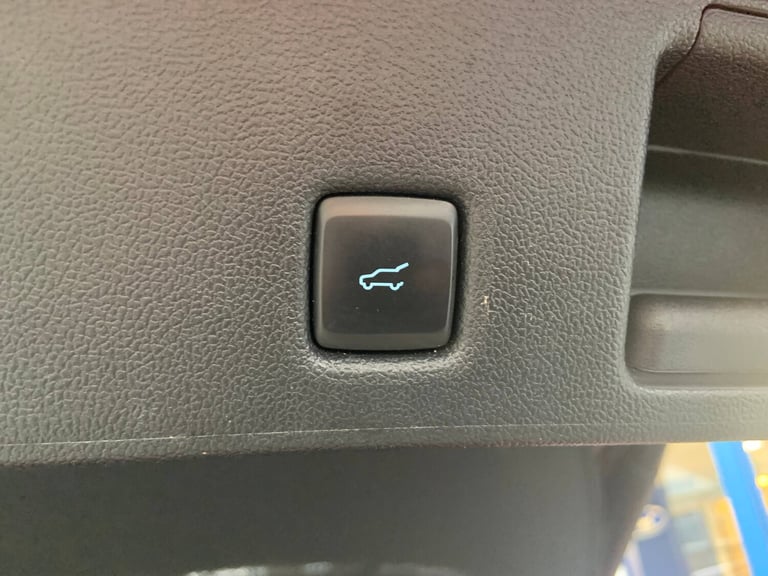 2022 Ford Kuga TITANIUM EDITION 2.0 ECOBLUE 190PS AWD AUTO Hatchback DIESEL Automatic